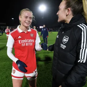 Arsenal Women Celebrate Victory Over Aston Villa in FA Women's Continental Tyres League Cup