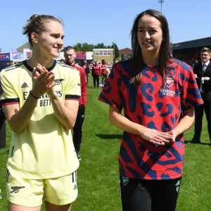 Arsenal Women Celebrate Victory: Miedema and Patten's Triumph Over West Ham United