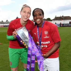 Arsenal Women Celebrate WSL Title with Sari van Veenendaal and Danielle Carter Arsenal Women Celebrate WSL Title with Sari van Veenendaal and Danielle Carter