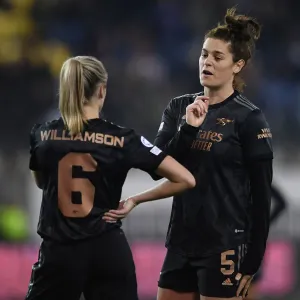 Arsenal Women in Deep Conversation During UEFA Champions League Match Against FC Zürich: Jennifer Beattie and Leah Williamson