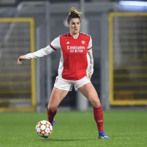 Arsenal Women Face Off Against Hoffenheim in UEFA Champions League Clash Arsenal Women Face Off Against Hoffenheim in UEFA Champions League Clash