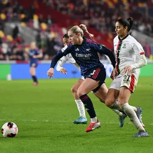 Arsenal Women FC v ASFAR - FIFA Women's Champions Cup 2026 Semi Final<br> Arsenal Women FC v ASFAR - FIFA Women's Champions Cup 2026 Semi Final Arsenal Women FC v ASFAR - FIFA Women's Champions Cup 2026 Semi Final<br> Arsenal Women FC v ASFAR - FIFA Women's Champions Cup 2026 Semi Final