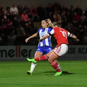 Arsenal Women Take the Lead: Kim Little Scores First Goal Against Brighton & Hove Albion WFC in 2022-23 Barclays Womens Super League