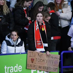 Arsenal Women Take on Leicester City in FA WSL: A Sea of Supporters at The King Power Stadium