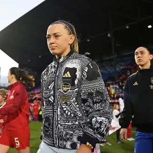Arsenal Women Take on Liverpool FC in Barclays Super League Showdown Arsenal Women Take on Liverpool FC in Barclays Super League Showdown