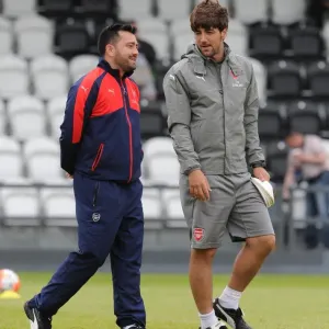 Arsenal Women: Pedro Martinez Losa and Jose Manuel Elena Celebrate 2:0 Victory over Notts County in WSL Division One Arsenal Women: Pedro Martinez Losa and Jose Manuel Elena Celebrate 2:0 Victory over Notts County in WSL Division One