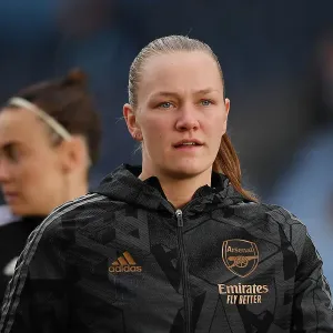 Arsenal Women Prepare for FA Women's Super League Clash against Manchester City Arsenal Women Prepare for FA Women's Super League Clash against Manchester City