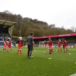 Arsenal Women Prepare for Reading FC Match: WSL Warm-Up Arsenal Women Prepare for Reading FC Match: WSL Warm-Up