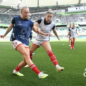 Arsenal Women Prepare for UEFA Champions League Semi-Final Showdown against VfL Wolfsburg