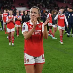 Arsenal Women Triumph Over Manchester United in FA Women's Super League Clash at Emirates Stadium