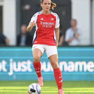 Arsenal Women v Chelsea Women: Pre Season Friendly