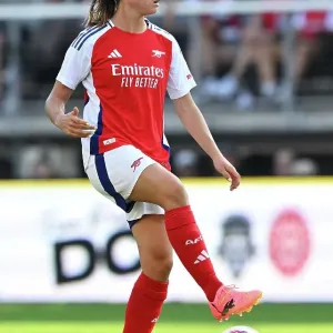 Arsenal Women v Chelsea Women: Pre Season Friendly