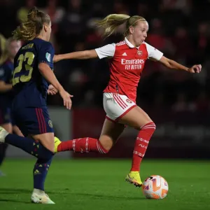 Arsenal Women vs Ajax: Battle in the UEFA Women's Champions League
