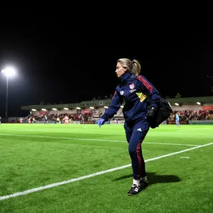 Arsenal Women vs Ajax Women: UEFA Women's Champions League Second Qualifying Round First Leg (2022-23) - Arsenal Women's Physio Rose Glendinning in Action