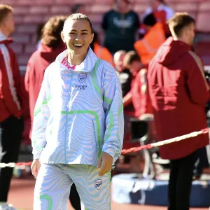 Arsenal Women vs Aston Villa: Pre-Match Pitch Inspection at Emirates Stadium (2023-24)