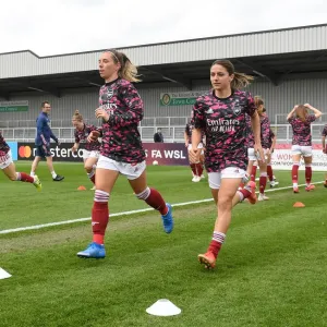 Arsenal Women vs Aston Villa Women: Empty Meadow Park Showdown in FA WSL Amidst Pandemic Arsenal Women vs Aston Villa Women: Empty Meadow Park Showdown in FA WSL Amidst Pandemic