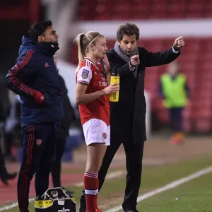 Arsenal Women vs Chelsea Women: FA Womens Continental League Cup Final - Manager Joe Montemurro Gives Instructions to Leah Williamson