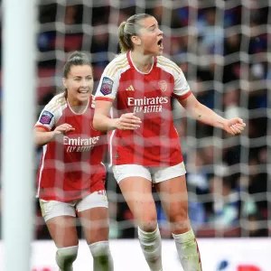Arsenal Women vs Chelsea Women: Alessia Russo Scores Dramatic Hat-trick in Barclays Super League Clash at Emirates Stadium (December 2023)