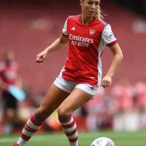 Arsenal Women vs Chelsea Women: Mind Series 2021-22 - Lia Walti in Action