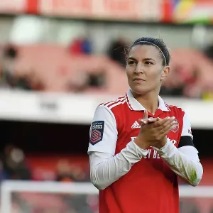 Arsenal Women vs Chelsea Women: Steph Catley's Emotional Moment after FA WSL Clash at Emirates Stadium