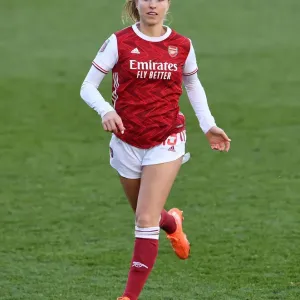 Arsenal Women vs. Everton Women: Lia Walti in Action - Barclays FA WSL Clash at Meadow Park (2020-21) Arsenal Women vs. Everton Women: Lia Walti in Action - Barclays FA WSL Clash at Meadow Park (2020-21)
