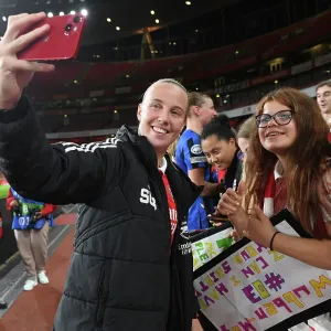 Arsenal Women vs FC Zurich: Beth Mead's Selfie with Fans - UEFA Women's Champions League Group C Arsenal Women vs FC Zurich: Beth Mead's Selfie with Fans - UEFA Women's Champions League Group C