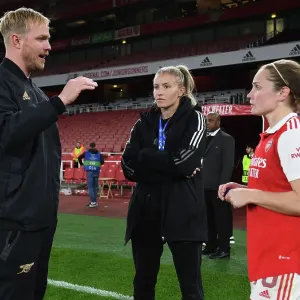 Arsenal Women vs FC Zurich: Group C - UEFA Women's Champions League Arsenal Women vs FC Zurich: Group C - UEFA Women's Champions League