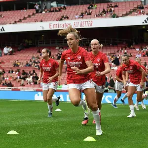 Arsenal Women vs Liverpool Women: Barclays Super League Clash at Emirates Stadium (2023-24) Arsenal Women vs Liverpool Women: Barclays Super League Clash at Emirates Stadium (2023-24)