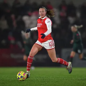 Arsenal Women vs Liverpool Women: Frida Maanum in Action - FA Women's Super League Clash (2022-23)