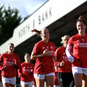 Arsenal Women vs Manchester City: Pre-Match Warm-Up, Barclays Women's Super League 2023-24