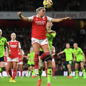 Arsenal Women vs Manchester United: Barclays WSL Clash at Emirates Stadium (2022-23)