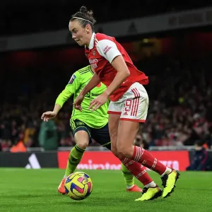 Arsenal Women vs Manchester United: Barclays WSL Showdown at Emirates Stadium (2022-23)