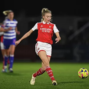 Arsenal Women vs. Reading: Leah Williamson Passes in FA WSL Clash