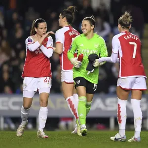 Arsenal Women vs Reading: Sabrina D'Angelo Engages Teammates at FA WSL Cup Second-Half Arsenal Women vs Reading: Sabrina D'Angelo Engages Teammates at FA WSL Cup Second-Half