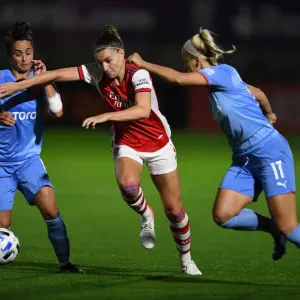 Arsenal Women vs Slavia Prague: A Battle in the UEFA Women's Champions League Arsenal Women vs Slavia Prague: A Battle in the UEFA Women's Champions League