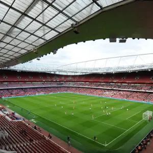 Arsenal Women vs. Tottenham Hotspur: FA WSL Clash at Emirates Stadium Arsenal Women vs. Tottenham Hotspur: FA WSL Clash at Emirates Stadium
