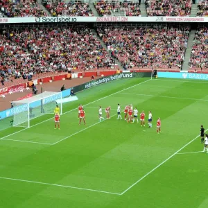 Arsenal Women vs. Tottenham Hotspur Women: Defending a Set Piece in the FA Womens Super League Arsenal Women vs. Tottenham Hotspur Women: Defending a Set Piece in the FA Womens Super League