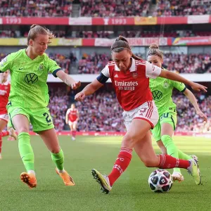 Arsenal Women vs. VfL Wolfsburg: A Tense UEFA Champions League Semifinal (2022-23) Arsenal Women vs. VfL Wolfsburg: A Tense UEFA Champions League Semifinal (2022-23)