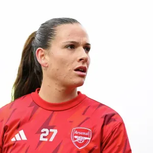Arsenal Women vs West Ham United: Barclays WSL Clash at Meadow Park (2023-24)