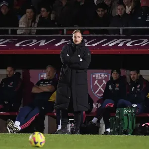 Arsenal Women Take on West Ham United in Barclays Super League: Jonas Eidevall's Gunners Face Off Arsenal Women Take on West Ham United in Barclays Super League: Jonas Eidevall's Gunners Face Off