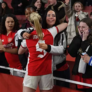 Arsenal Women's Champions League: Beth Mead Celebrates Quarter-Final Victory with Fans
