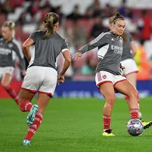 Arsenal Women's Champions League: Caitlin Foord Prepares at Emirates Stadium vs FC Zurich