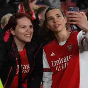 Arsenal Women's Champions League Triumph: Tobin Heath and Ecstatic Fans Celebrate First Leg Victory over VfL Wolfsburg Arsenal Women's Champions League Triumph: Tobin Heath and Ecstatic Fans Celebrate First Leg Victory over VfL Wolfsburg
