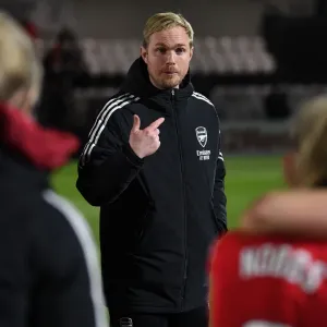 Arsenal Women's Coach Jonas Eidevall Delivers Post-Match Team Talk after FA WSL Clash with Brighton Hove Albion