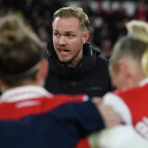 Arsenal Women's Coach Jonas Eidevall Rallies Team After Loss to Manchester United (2022-23)
