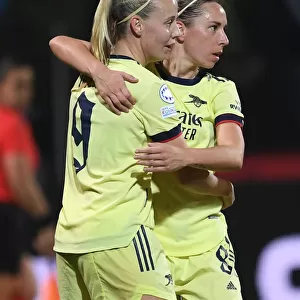 Arsenal Women's Dominance: Nobbs and Mead Celebrate Five-Goal Blitz Against HB Koge in Champions League