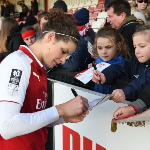 Arsenal Women's Dominique Janssen Celebrates with Fans after Victory over Sunderland Arsenal Women's Dominique Janssen Celebrates with Fans after Victory over Sunderland
