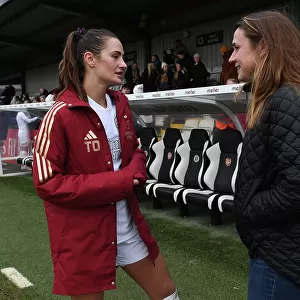 Arsenal Women's Emily Fox and Heather O'Reilly Share Heartwarming Post-Match Moment at FA Cup Fourth Round