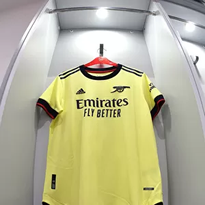 Arsenal Women's FA Cup Match: New Away Kit Unveiled vs Crystal Palace at Meadow Park