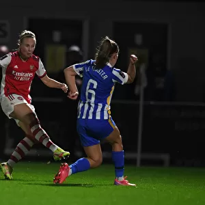 Arsenal Women's FA Cup Semi-Final Triumph: Beth Mead Scores the Second Goal Against Brighton & Hove Albion